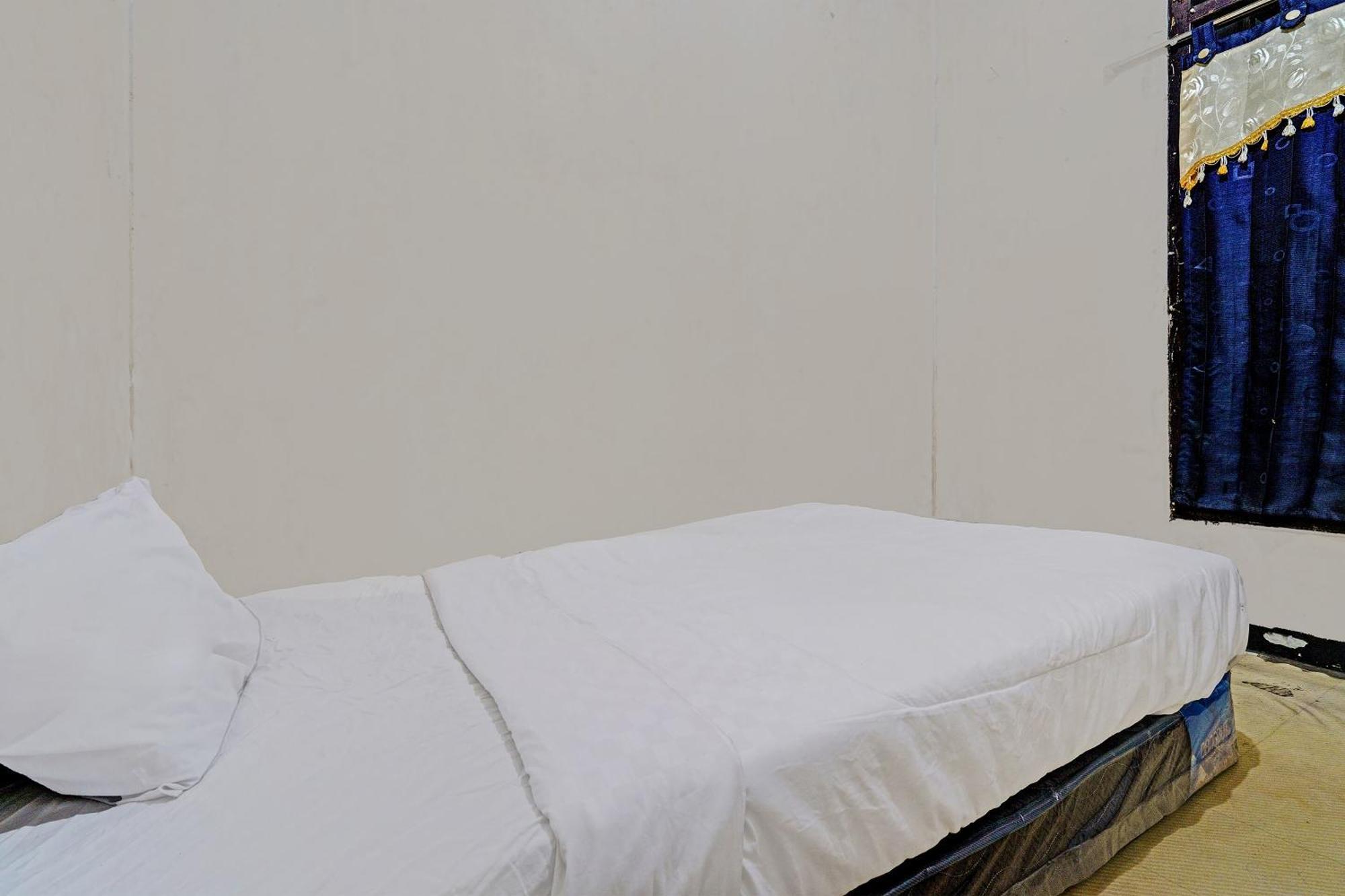 Отель Oyo Life 92709 Kost Teras Cikapundung Syariah Бандунг Экстерьер фото